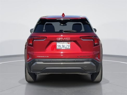 Used 2026 GMC Terrain Elevation image 4