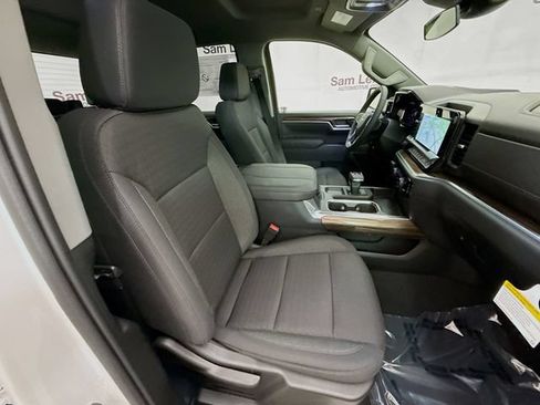 New 2026 Chevrolet Silverado 1500 LT w/ Z71 Off-Road Package AWD/4WD image 30