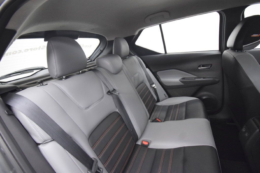 Used 2021 Nissan Kicks SR w/ SR Premium Package FWD image 18