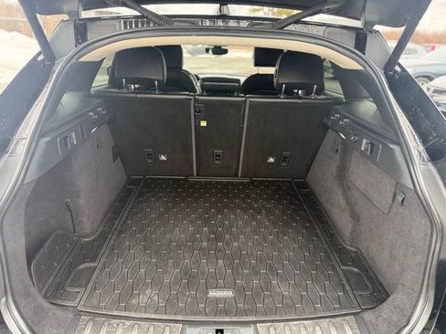 Used 2019 Jaguar F-PACE Prestige image 28