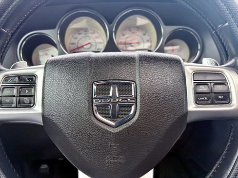 Used 2012 Dodge Challenger R/T w/ Electronics Convenience Group image 16