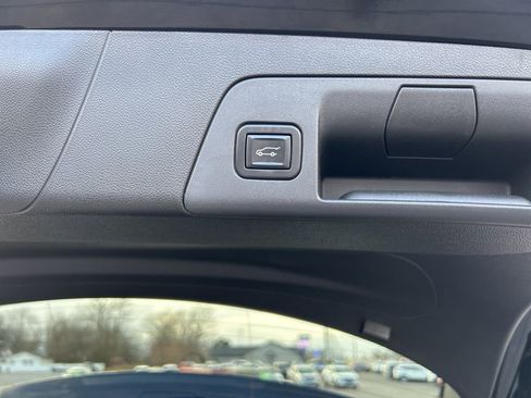 Used 2022 Buick Envision Preferred image 31