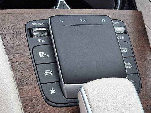 Certified 2022 Mercedes-Benz GLS 450 4MATIC image 21