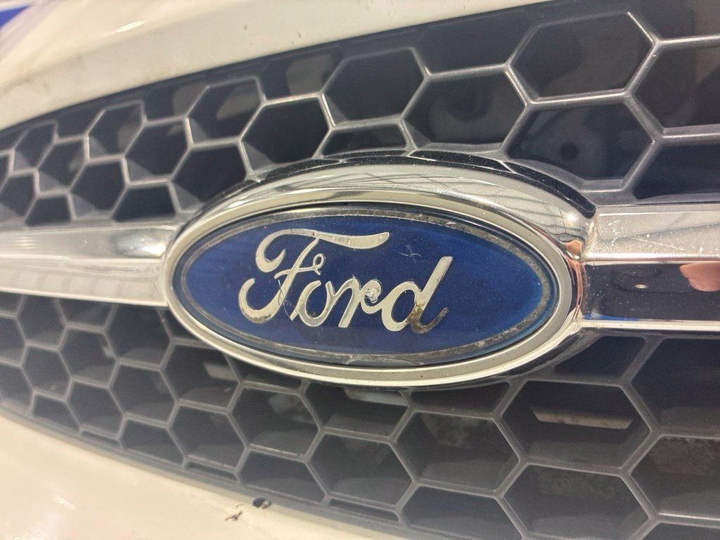 Used 2002 Ford Taurus SE FWD image 25