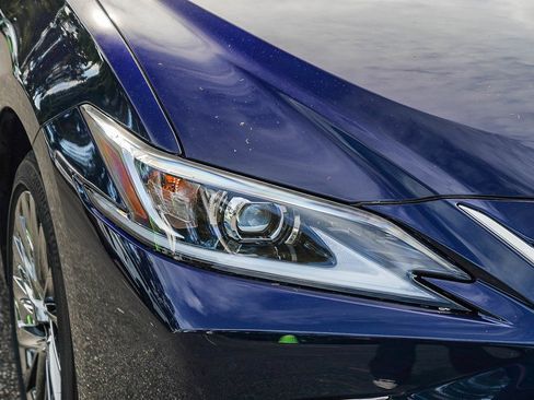 New 2025 Lexus ES 350 ES 350 Luxury image 8