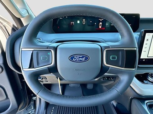 New 2026 Ford Expedition Active RWD image 7