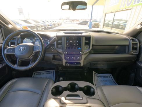 Used 2024 RAM 2500 Tradesman w/ Chrome Appearance Group image 29