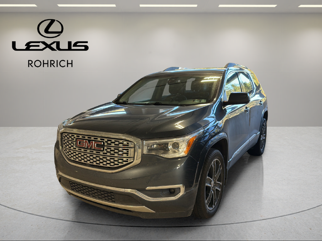 Used 2019 GMC Acadia Denali w/ Technology Package AWD/4WD image 1