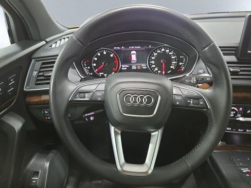 Used 2019 Audi Q5 2.0T Premium w/ Convenience Package AWD/4WD image 18