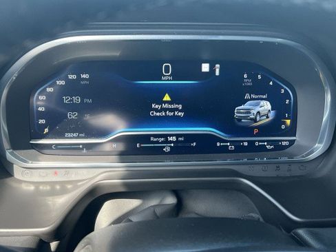 Used 2022 Chevrolet Tahoe LT w/ LT Signature Plus Package image 12