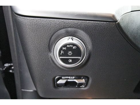 Used 2024 Mercedes-Benz C 300 Sedan image 23
