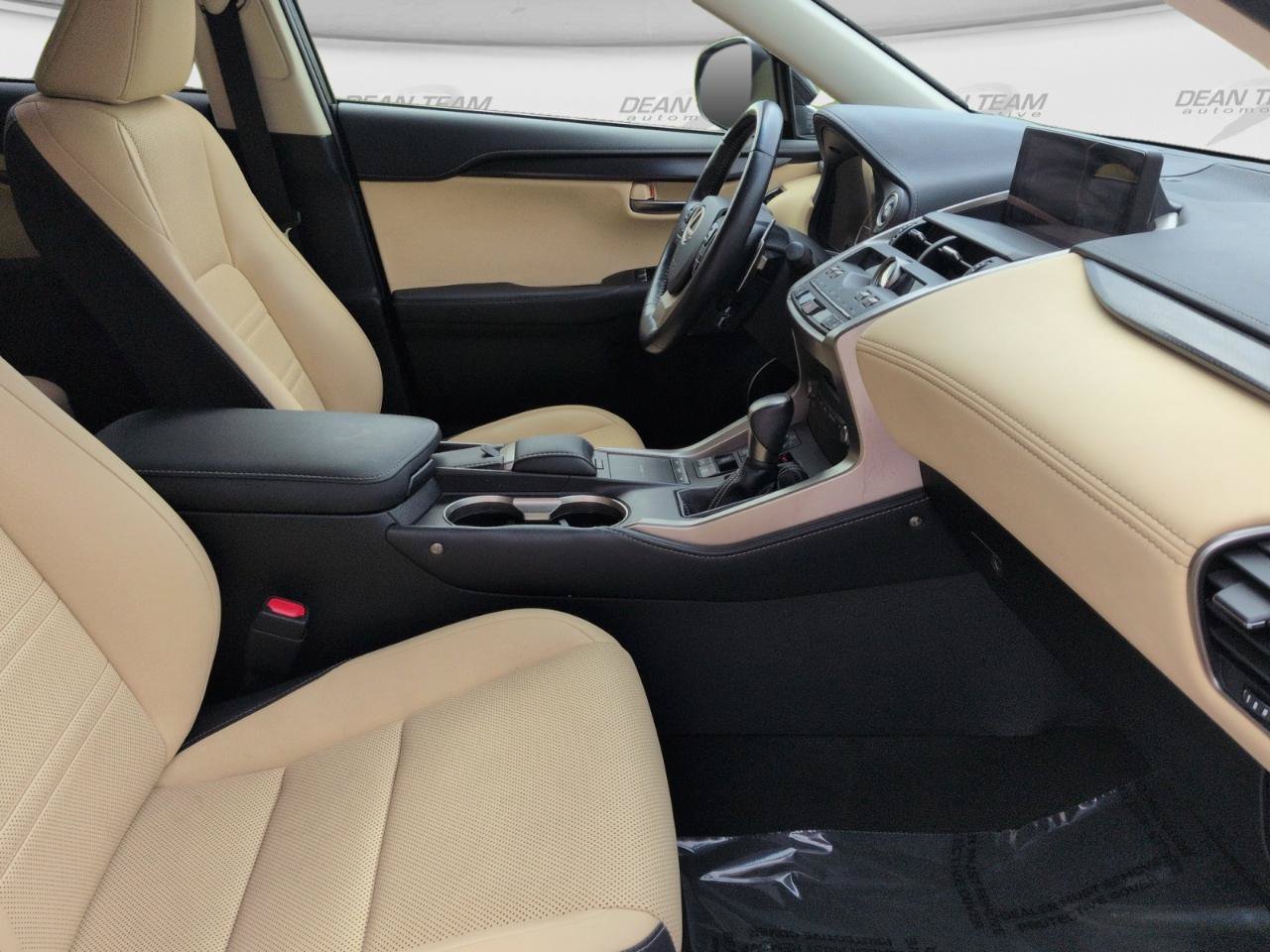 Used 2018 Lexus NX 300h AWD w/ Premium Package image 17