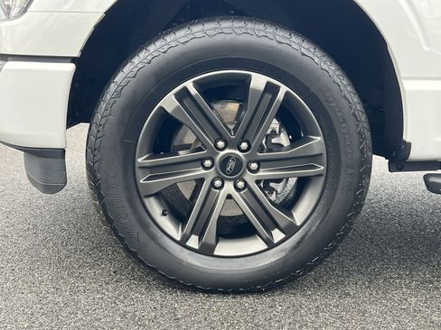 Used 2022 Ford F150 XLT w/ Equipment Group 302A High image 12