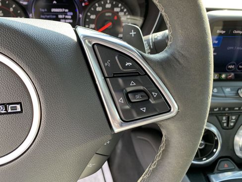 Used 2021 Chevrolet Camaro SS image 21