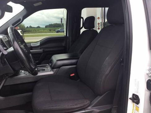 Used 2017 Ford F150 XLT w/ Equipment Group 302A Luxury AWD/4WD image 14