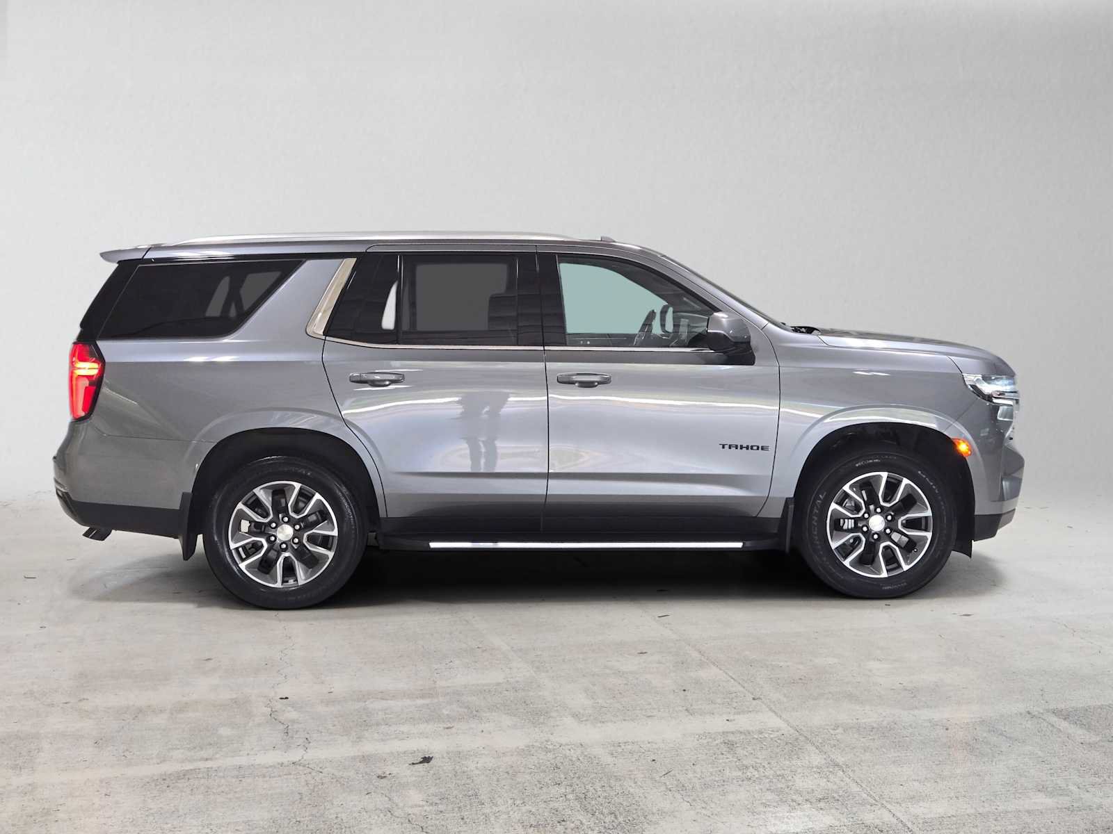 Used 2021 Chevrolet Tahoe LT AWD/4WD image 2