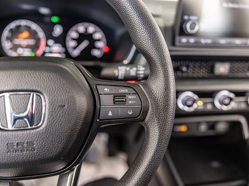 Used 2025 Honda CR-V LX image 24