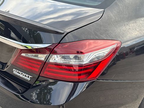 Used 2017 Honda Accord Sport Special Edition image 26