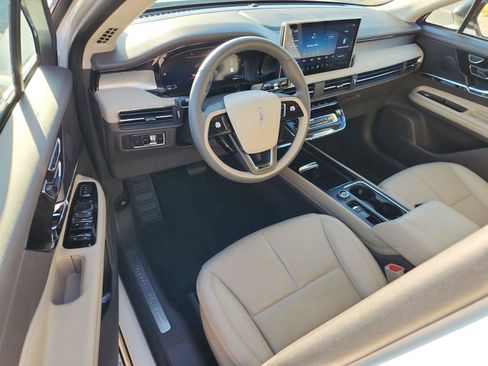 Used 2024 Lincoln Corsair FWD w/ Equipment Group 101A image 15