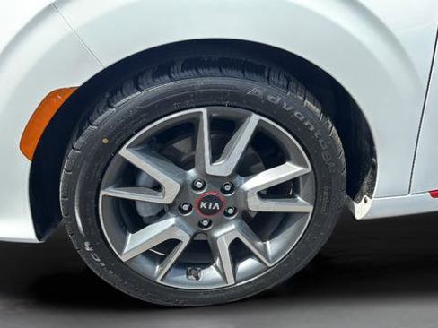 Used 2020 Kia Soul GT-Line Turbo FWD image 20