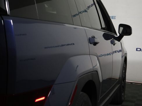 Used 2025 Hyundai Santa Fe SEL image 5