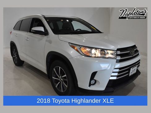 Used 2018 Toyota Highlander XLE AWD/4WD image 1