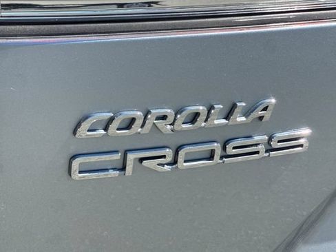 Used 2025 Toyota Corolla Cross L FWD image 26