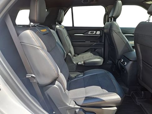 Used 2026 Ford Explorer Tremor w/ Tremor Ultimate Package AWD/4WD image 26