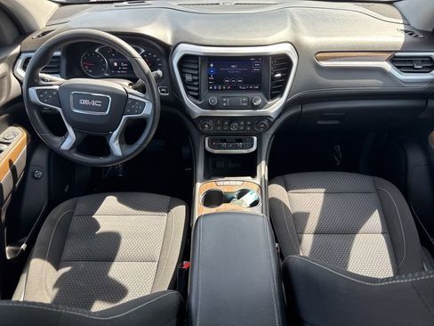 Used 2023 GMC Acadia SLE w/ Driver Convenience Package FWD image 13