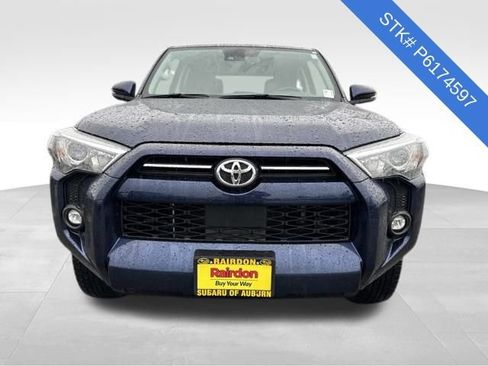 Used 2023 Toyota 4Runner SR5 Premium image 2