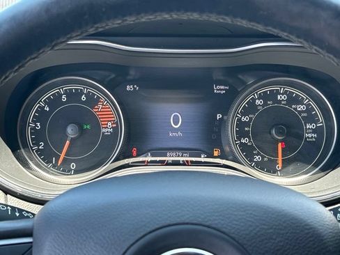 Used 2019 Jeep Cherokee High Altitude AWD/4WD image 52