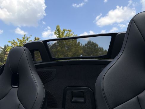 Used 2022 BMW Z4 M40i RWD image 33