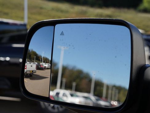 Used 2019 RAM 3500 Laramie image 39