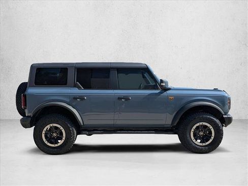 Used 2023 Ford Bronco Badlands AWD/4WD image 4