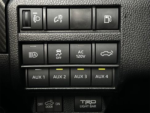 Used 2025 Toyota Tacoma TRD Pro image 20