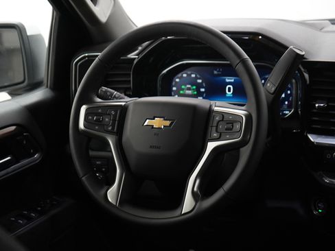 Used 2025 Chevrolet Silverado 1500 LT image 15
