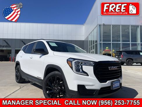 Used 2023 GMC Terrain SLE w/ Driver Convenience Package image 1