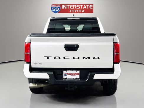 Used 2026 Toyota Tacoma SR5 AWD/4WD image 6
