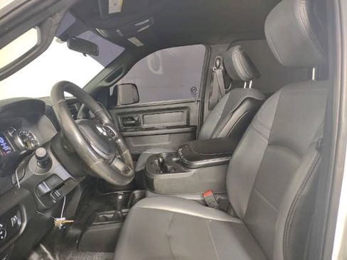 Used 2022 RAM 2500 Tradesman w/ Chrome Appearance Group AWD/4WD image 12