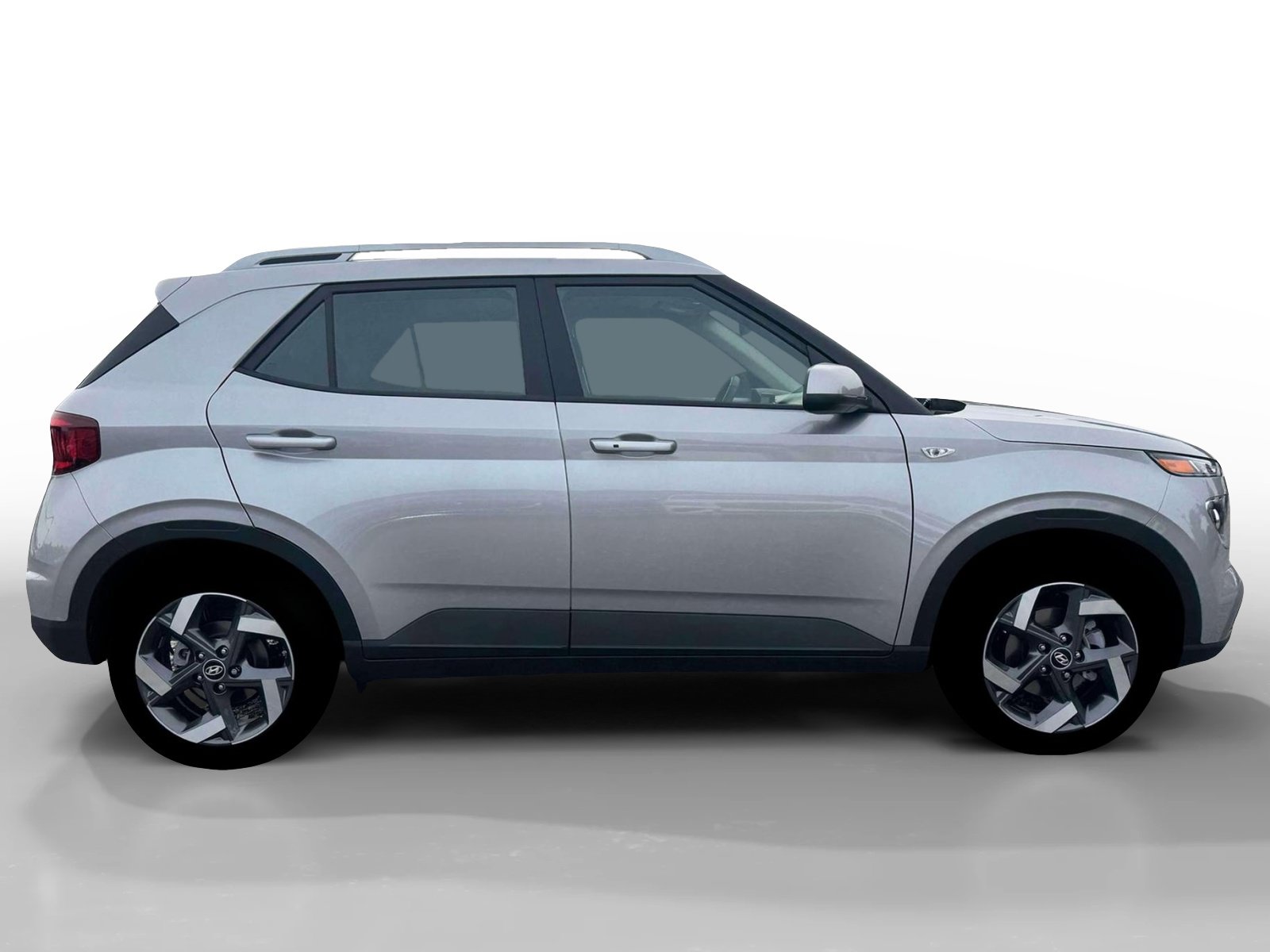 New 2026 Hyundai Venue SEL FWD image 9