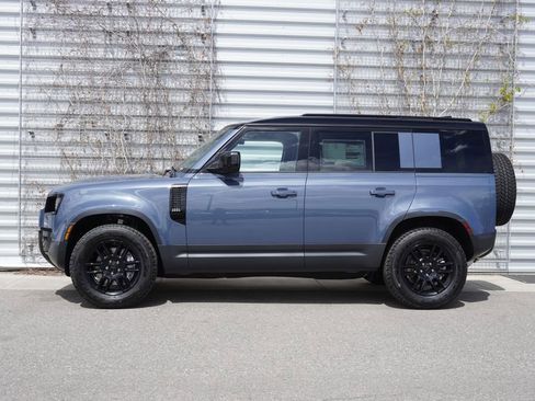 New 2026 Land Rover Defender 110 S image 8