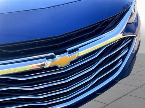 Used 2023 Chevrolet Malibu LS FWD image 27