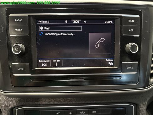 Used 2020 Volkswagen Atlas Cross Sport S image 28