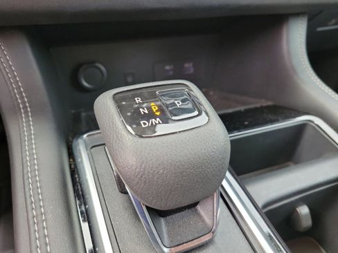 Certified 2022 Nissan Pathfinder Platinum w/ Cargo Package image 28