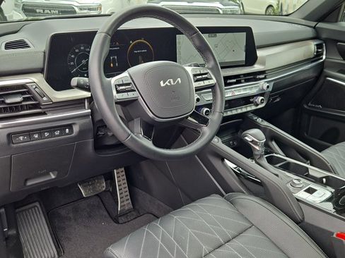 Used 2025 Kia Telluride SX X-Line AWD/4WD image 25