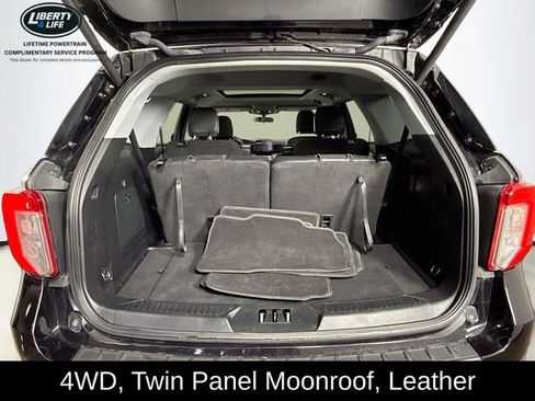 Used 2022 Ford Explorer XLT w/ Equipment Group 202A image 26