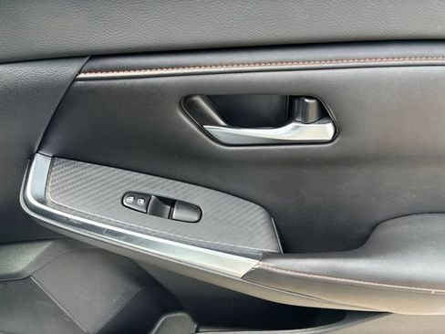 Used 2021 Nissan Sentra SR FWD image 14