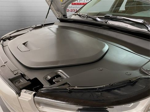 Used 2023 Volvo XC40 Recharge Ultimate w/ Protection Package Premier image 89