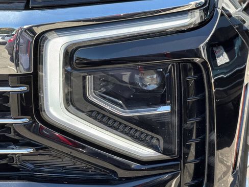 Used 2025 Chevrolet Suburban LT RWD image 51