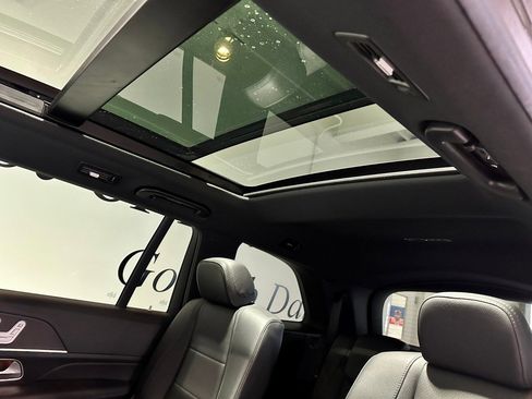 Certified 2022 Mercedes-Benz GLS 450 4MATIC image 35